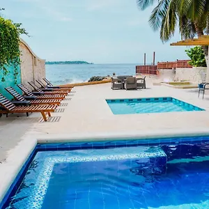 Caribbean Hotel
